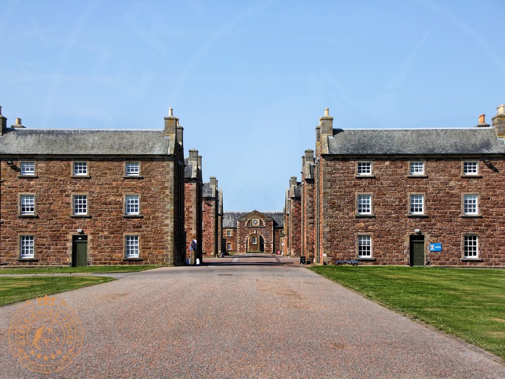 The Barracks at Fort George
