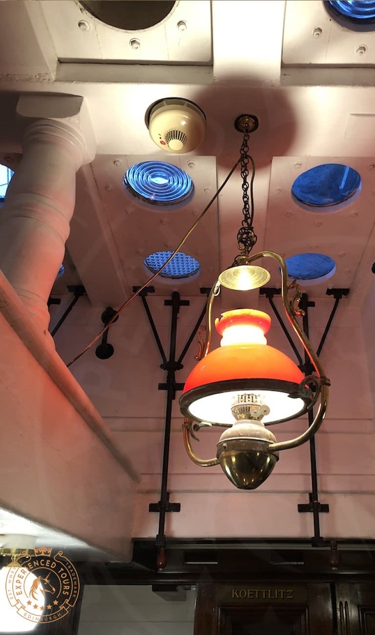 RRS Discovery Roof detail RRS Discovery Roof detail