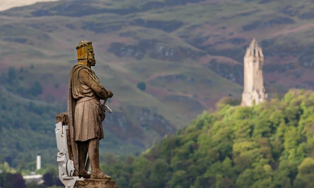 Robert the Bruce, Outlaw King